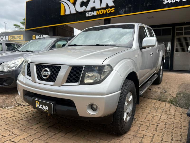 FRONTIER XE 2.5 4X4