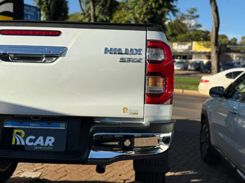 HILUX SRX
