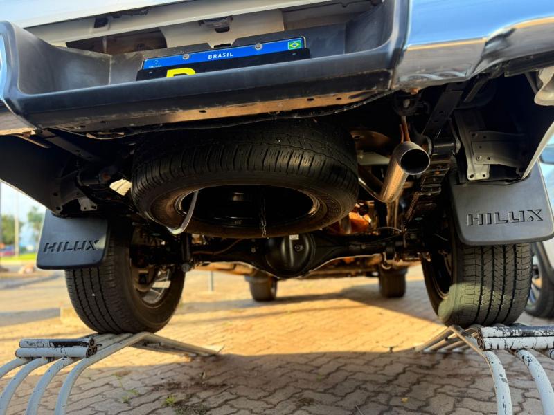 HILUX SRX