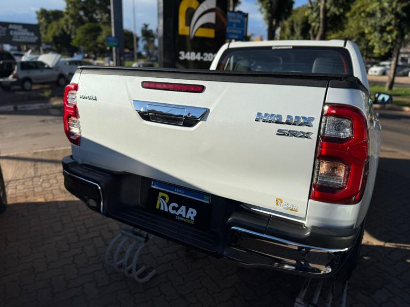 HILUX SRX