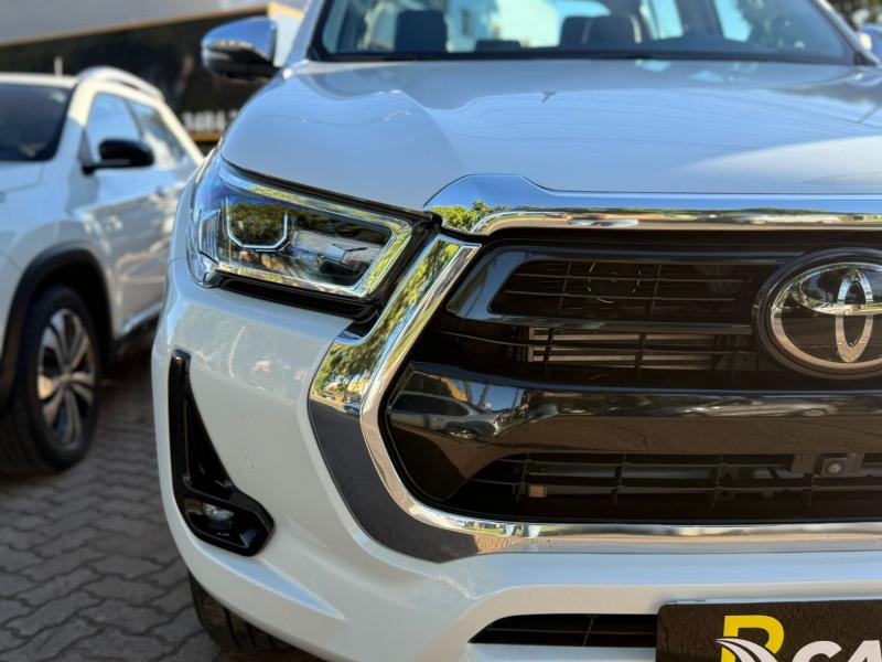 HILUX SRX