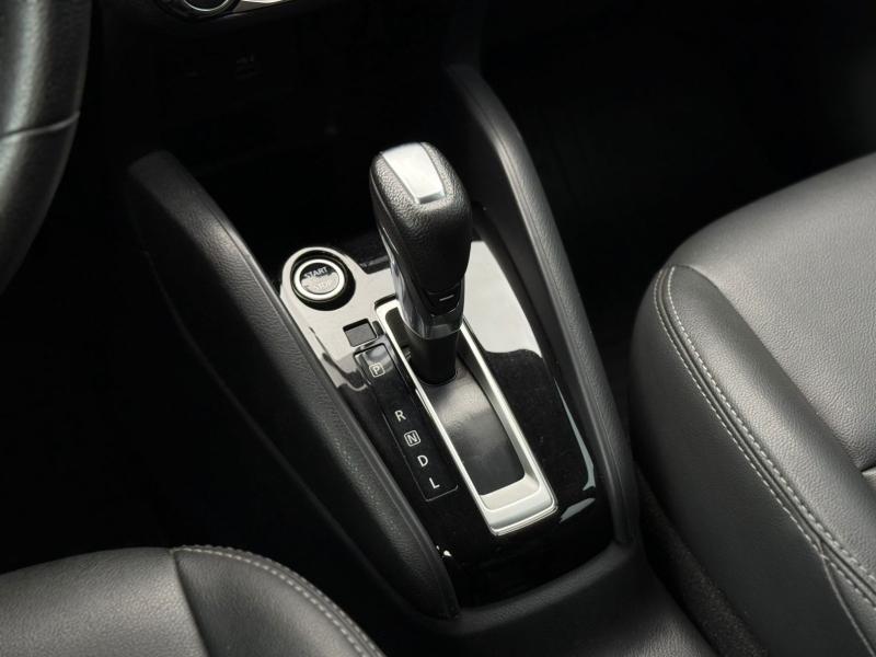 KICKS ADVANCE CVT