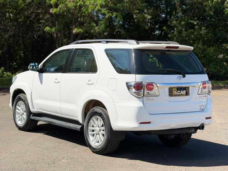 HILUX SW4 SRV 4X4