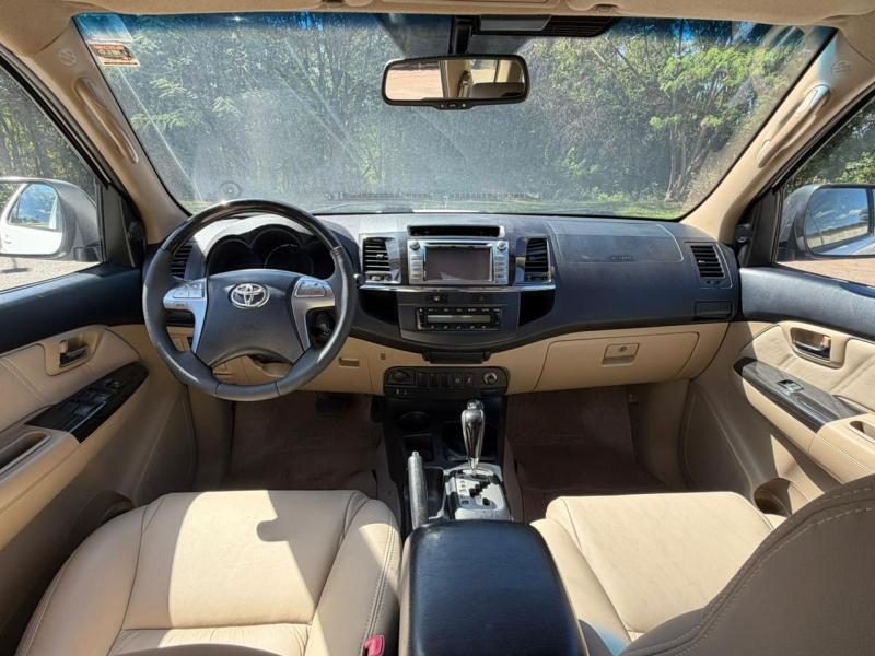 HILUX SW4 SRV 4X4