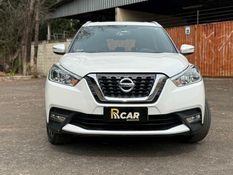 KICKS SV CVT