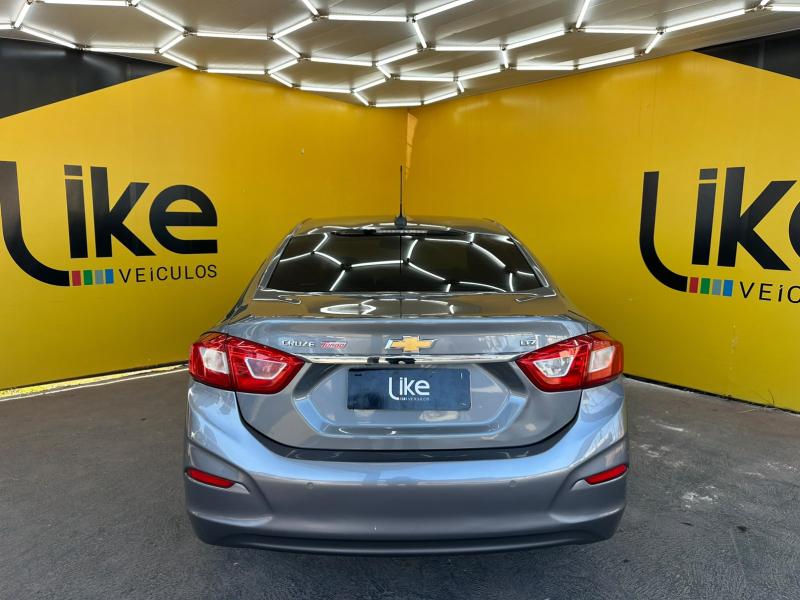 foto do CRUZE LTZ NB AT 2017