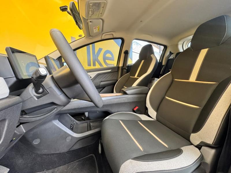 foto do JAC E JS1 2025