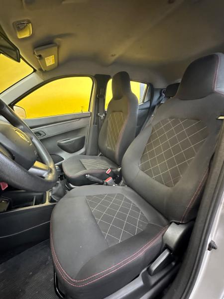 foto do KWID ZEN 2 2026