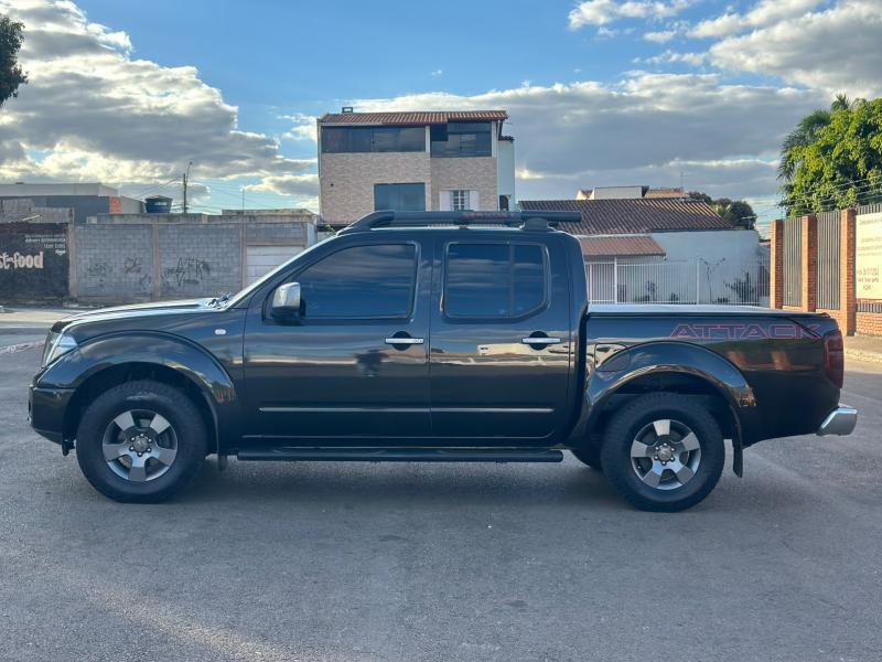 foto do FRONTIER LE ATTACK CD 4X4 2.5 TB DIESEL AT 2012