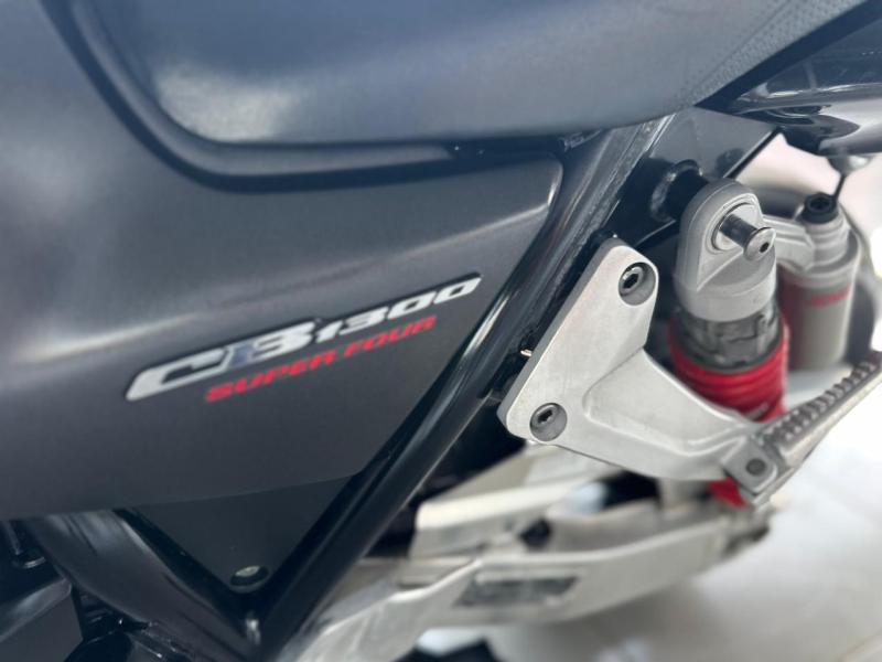 foto do CB1300F 2008