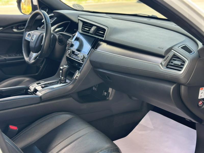 foto do CIVIC TOURING AT 2018