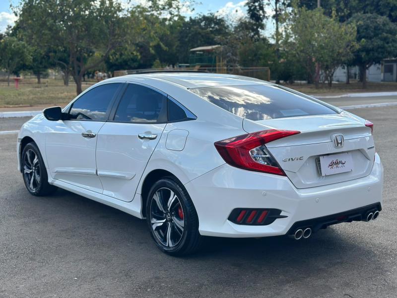 foto do CIVIC TOURING AT 2018
