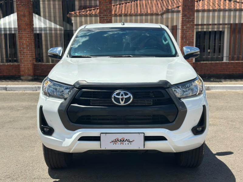 foto do HILUX CD SR 4X4 2.8 TB DIESEL AT 2022