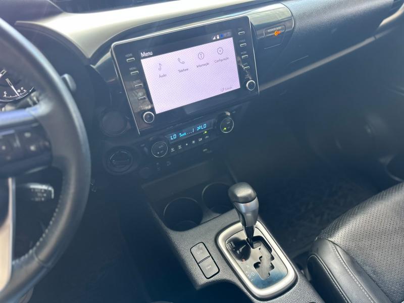 foto do HILUX CD SR 4X4 2.8 TB DIESEL AT 2022