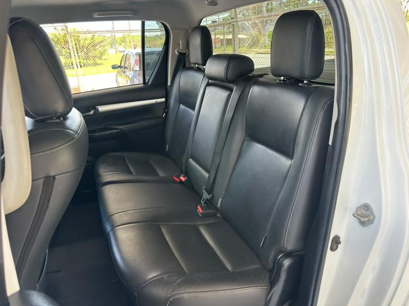 foto do HILUX CD SR 4X4 2.8 TB DIESEL AT 2022