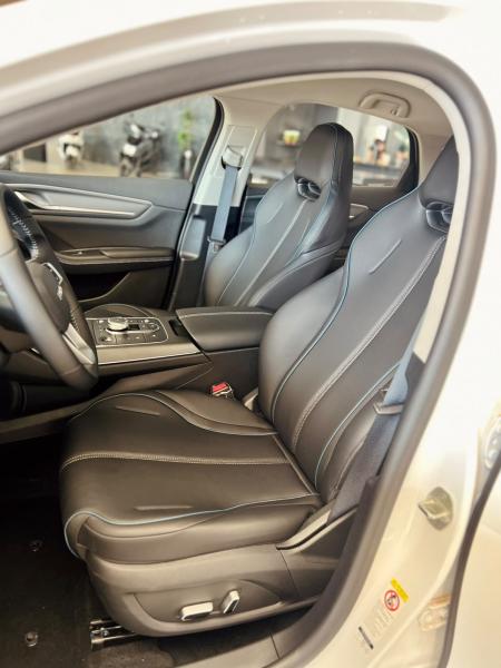 foto do BYD KING GL ZERO KM 2026