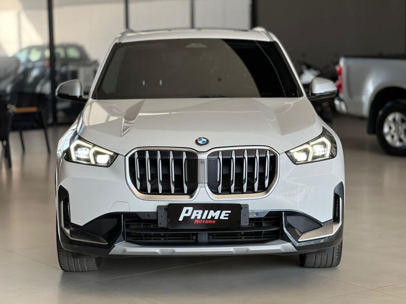 foto do BMW X1 S20I X LINE 2023