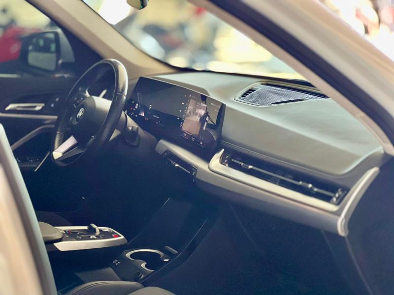 foto do BMW X1 S20I X LINE 2023