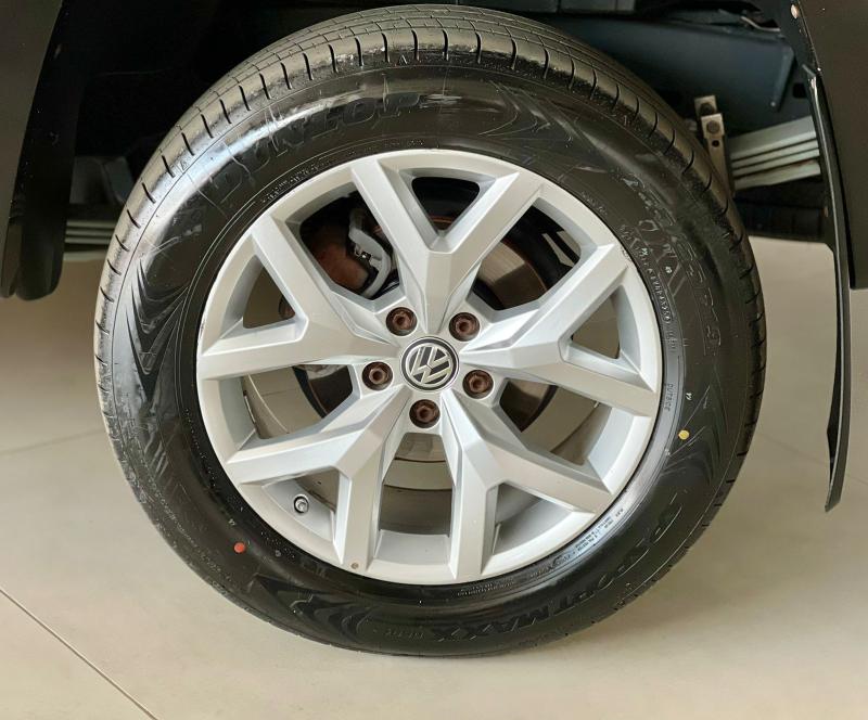 foto do VW AMAROK V6 HIGH 2023
