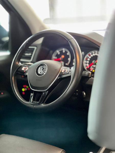 foto do VW AMAROK V6 HIGH 2023