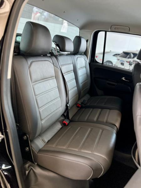 foto do VW AMAROK V6 HIGH 2023