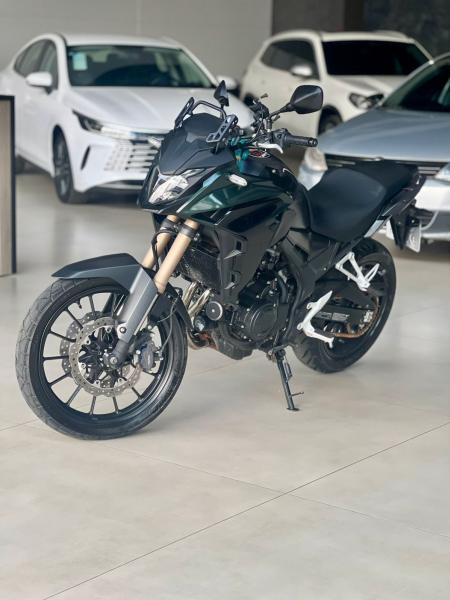foto do CB 500X 2024