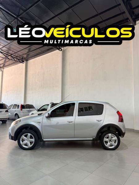 foto do SANDERO STEPWAY REPASSE 2011