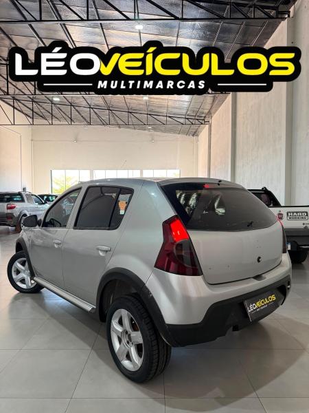 foto do SANDERO STEPWAY REPASSE 2011
