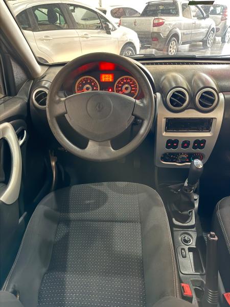 foto do SANDERO STEPWAY REPASSE 2011