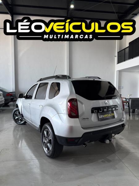 foto do DUSTER 1.6 E 4X2 2017