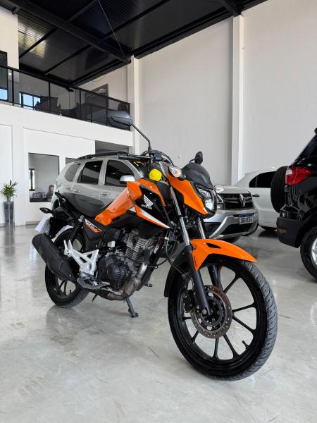 foto do CG 160 TITAN 2025