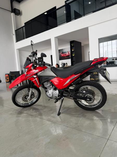 foto do NXR160 BROS ESDD 2023