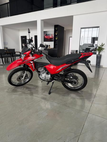 foto do NXR160 BROS ESDD 2023
