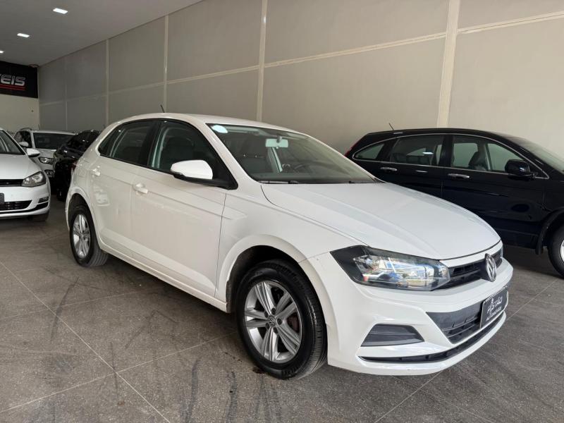 Foto do veículo VOLKSWAGEN POLO MCA