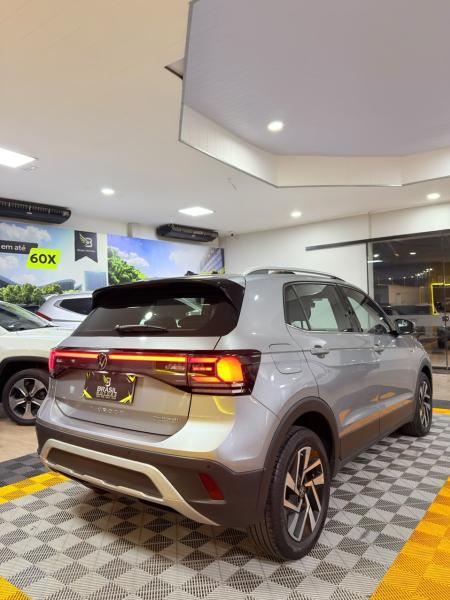 foto do T-CROSS 1.4 HIGLINE TSI AUTOMATICO 2025