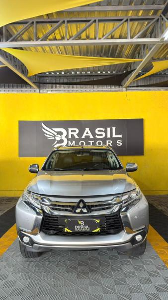Foto do veículo MITSUBISHI PAJERO 2.4 HPE 4X4 SPORT AUTOMATICA