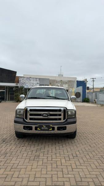 Foto do veículo FORD F-250 4.2 XLT SUPER DUTY 4X2 MANUAL