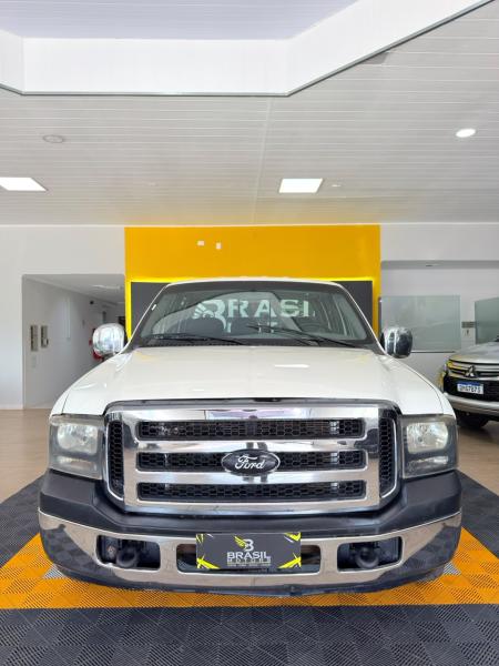 Foto do veículo FORD F-250 4.2 XLT SUPER DUTY 4X2 MANUAL
