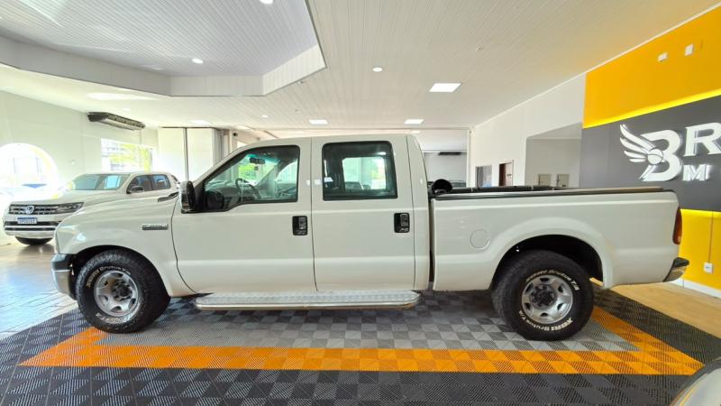 foto do F-250 4.2 XLT SUPER DUTY 4X2 MANUAL 2005