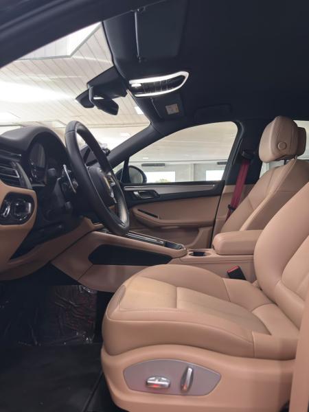 foto do PORSHE 2.0 MACAN AUTOMATICA 2024