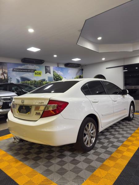 foto do CIVIC 2.0 LXR AUTOMATICO 2014