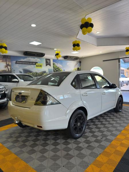 foto do (REPASSE) FIESTA 1.6 SEDAN MANUAL 2014