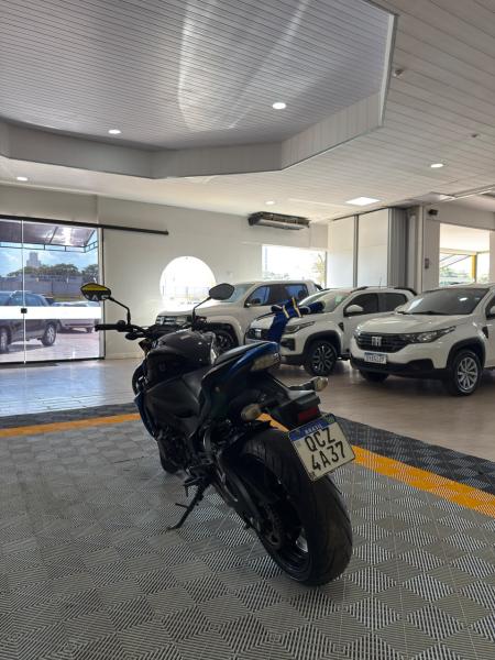 foto do SUZUKI GSX S1000 2019