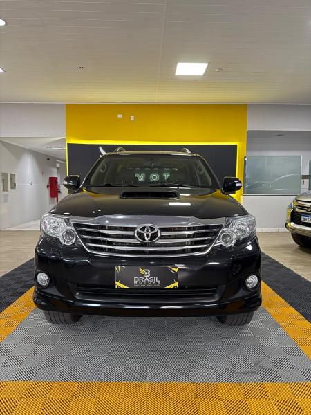 foto do SW4 3.0 SRV 4X4 AUTOMATICA 2014