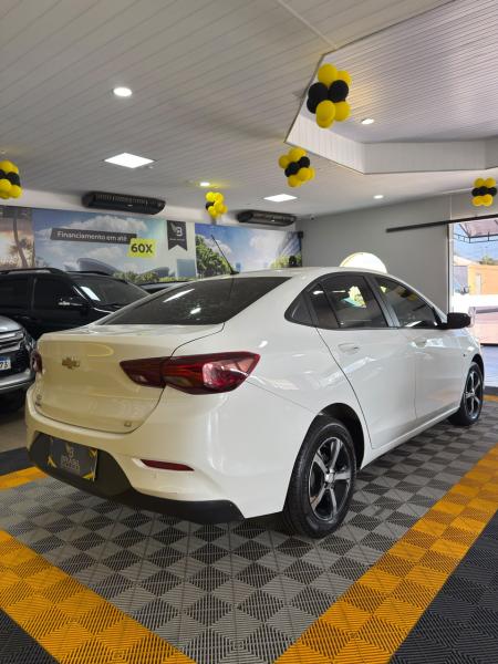 foto do ONIX PLUS 1.0 LT MANUAL 2020