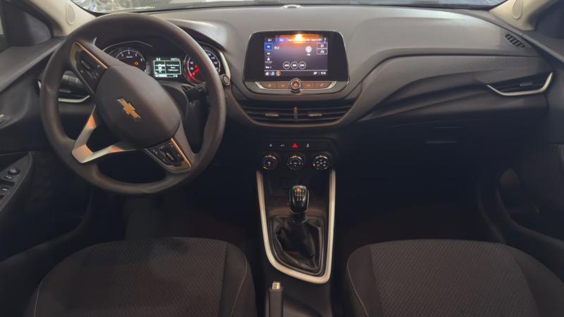foto do ONIX PLUS 1.0 LT MANUAL 2020