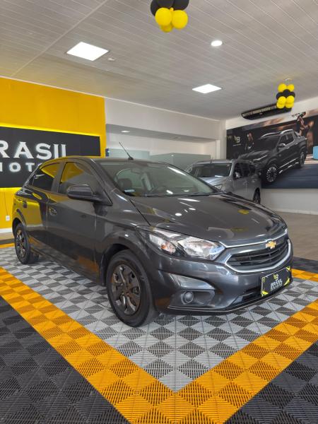 foto do ONIX 1.0 LT MANUAL 2017