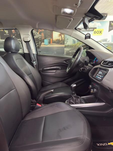foto do ONIX 1.0 LT MANUAL 2017