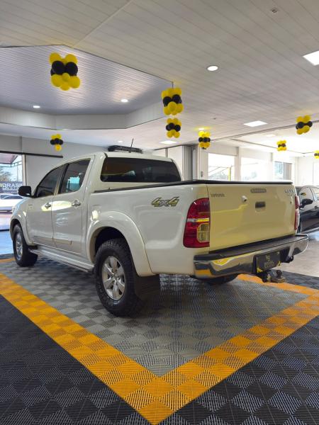 foto do HILUX 2.7  SRV 4X4 AUTOMATICA 2013