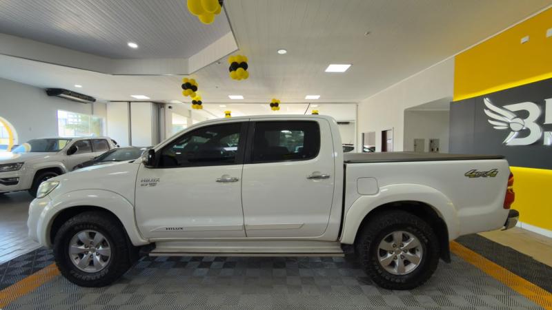 foto do HILUX 2.7  SRV 4X4 AUTOMATICA 2013